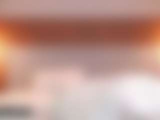 Live cam show with Adeline - Green Eyes on madthumbs