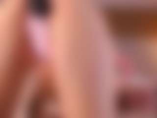 Live cam show with Adeline - Teen (18+) on Camsoda