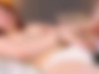 Live cam show with Adeline - Ass Clapping on xxxlivecams.org
