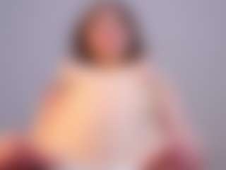Live cam show with Adeline - Cum on CamClone