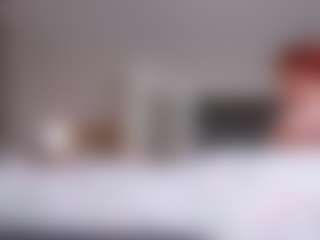 Live cam show with Adeline - Ass Clapping on Camsoda