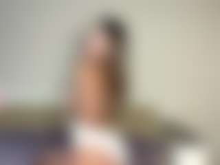 Live cam show with KareyTringham - Upskirt on TottyGirls