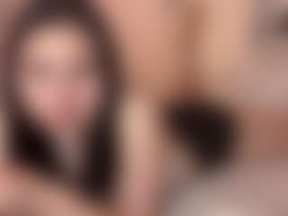 Emilia's Live Sex Cam Show