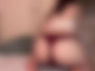 Emilia's Live Sex Cam Show