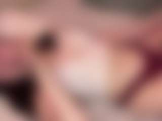 Emilia's Live Sex Cam Show