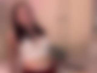 Emilia's Live Sex Cam Show