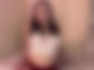 Emilia's Live Sex Cam Show