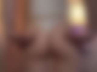 Emilia's Live Sex Cam Show