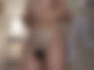Live cam show with Emilia - Pegging on Uber Horny