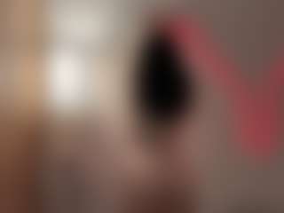 Live cam show with Emilia - Sexy on AdultVida.com