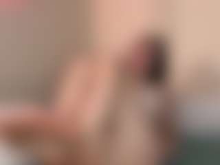 Live cam show with Emilia - Pegging on Camsoda