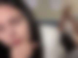 Emilia's Live Sex Cam Show