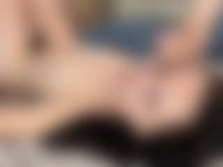 Live cam show with Emilia - Bikini on Camiplay Live