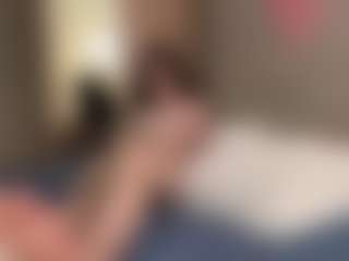 Emilia's Live Sex Cam Show