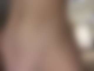 Live cam show with Emilia - Small Tits Teen (18+) on Camsoda