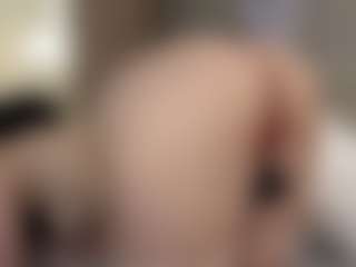 Emilia's Live Sex Cam Show