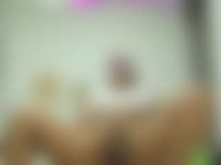 Live cam show with Naomylynch - Latina on MyBangCams