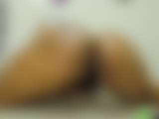 Naomylynch's Live Sex Cam Show