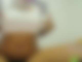 Live cam show with Naomylynch - Cuck on live18s.com