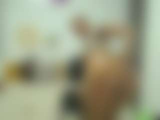 Naomylynch's Live Sex Cam Show