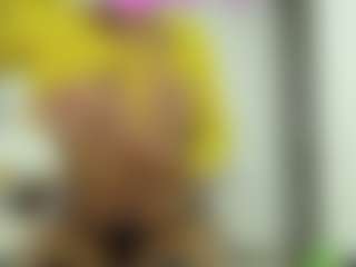Naomylynch's Live Sex Cam Show