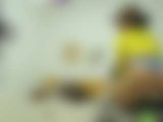 Naomylynch's Live Sex Cam Show