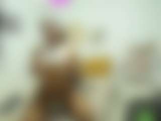 Naomylynch's Live Sex Cam Show