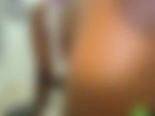 Naomylynch's Live Sex Cam Show