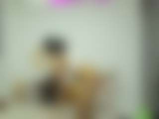 Naomylynch's Live Sex Cam Show