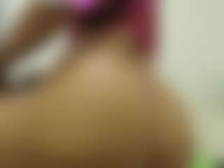 Live cam show with Naomylynch - Ebony on Streamer API