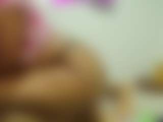 Naomylynch's Live Sex Cam Show