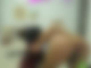 Naomylynch's Live Sex Cam Show