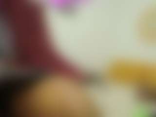 Naomylynch's Live Sex Cam Show