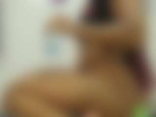 Live cam show with Naomylynch - Creampie on livesuperchat.net
