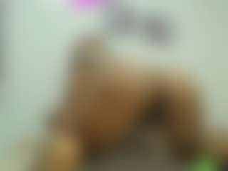 Naomylynch's Live Sex Cam Show