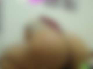 Naomylynch's Live Sex Cam Show