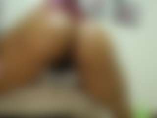 Naomylynch's Live Sex Cam Show