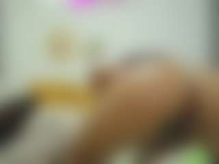Naomylynch's Live Sex Cam Show