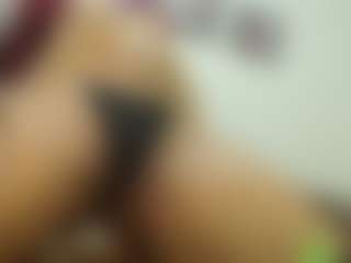 Naomylynch's Live Sex Cam Show