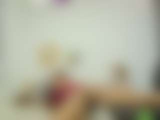 Live cam show with Naomylynch - BBW on CamwithHer
