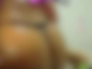 Naomylynch's Live Sex Cam Show