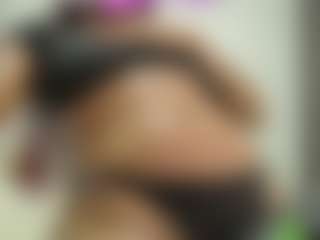 Naomylynch's Live Sex Cam Show
