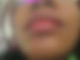 Naomylynch's Live Sex Cam Show