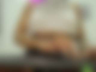 Naomylynch's Live Sex Cam Show