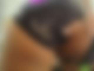 Naomylynch's Live Sex Cam Show