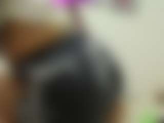 Naomylynch's Live Sex Cam Show