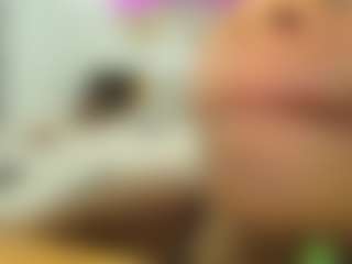 Naomylynch's Live Sex Cam Show
