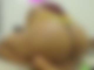 Naomylynch's Live Sex Cam Show