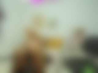 Naomylynch's Live Sex Cam Show