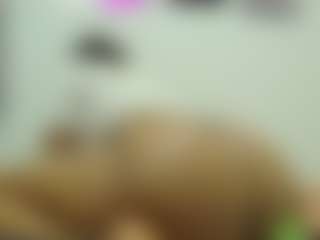 Naomylynch's Live Sex Cam Show